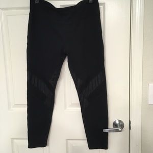 Fabletics Workout Tights